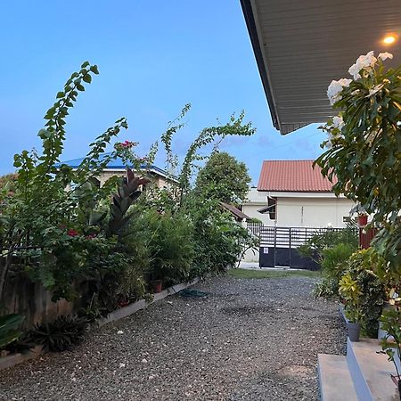 Momo Hostel 莫阿尔博阿 外观 照片