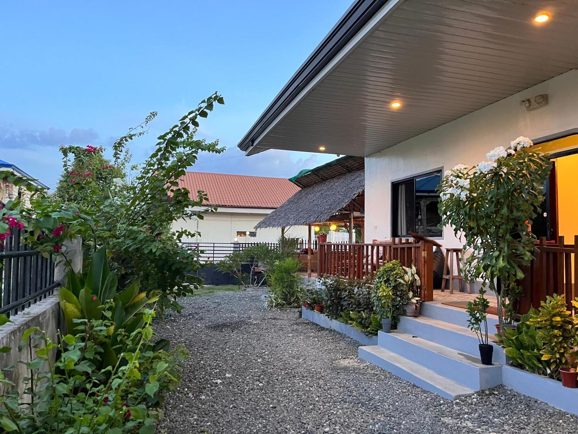 Momo Hostel 莫阿尔博阿 外观 照片